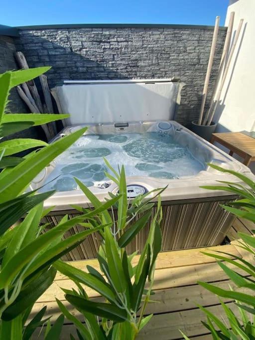 Villa Avec Jacuzzi Proche De La Mer Et Du Centre Barbâtre Dış mekan fotoğraf