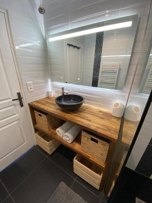 Villa Avec Jacuzzi Proche De La Mer Et Du Centre Barbâtre Dış mekan fotoğraf