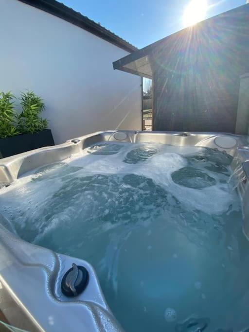 Villa Avec Jacuzzi Proche De La Mer Et Du Centre Barbâtre Dış mekan fotoğraf
